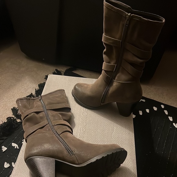 ❌SOLD❌ Maurices Pam Mid Calf Scrunch Boots - Picture 6 of 12